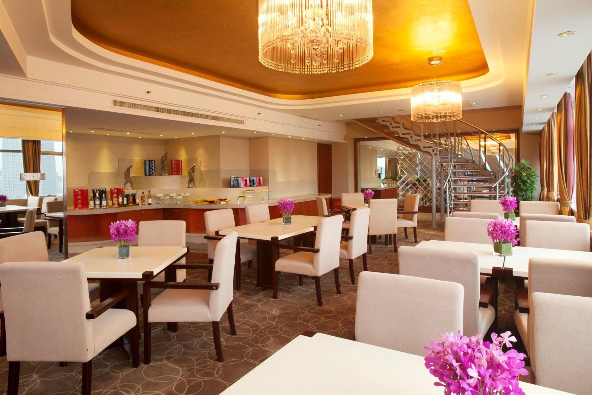 Holiday Inn Xiaoshan By Ihg Ханджоу Екстериор снимка