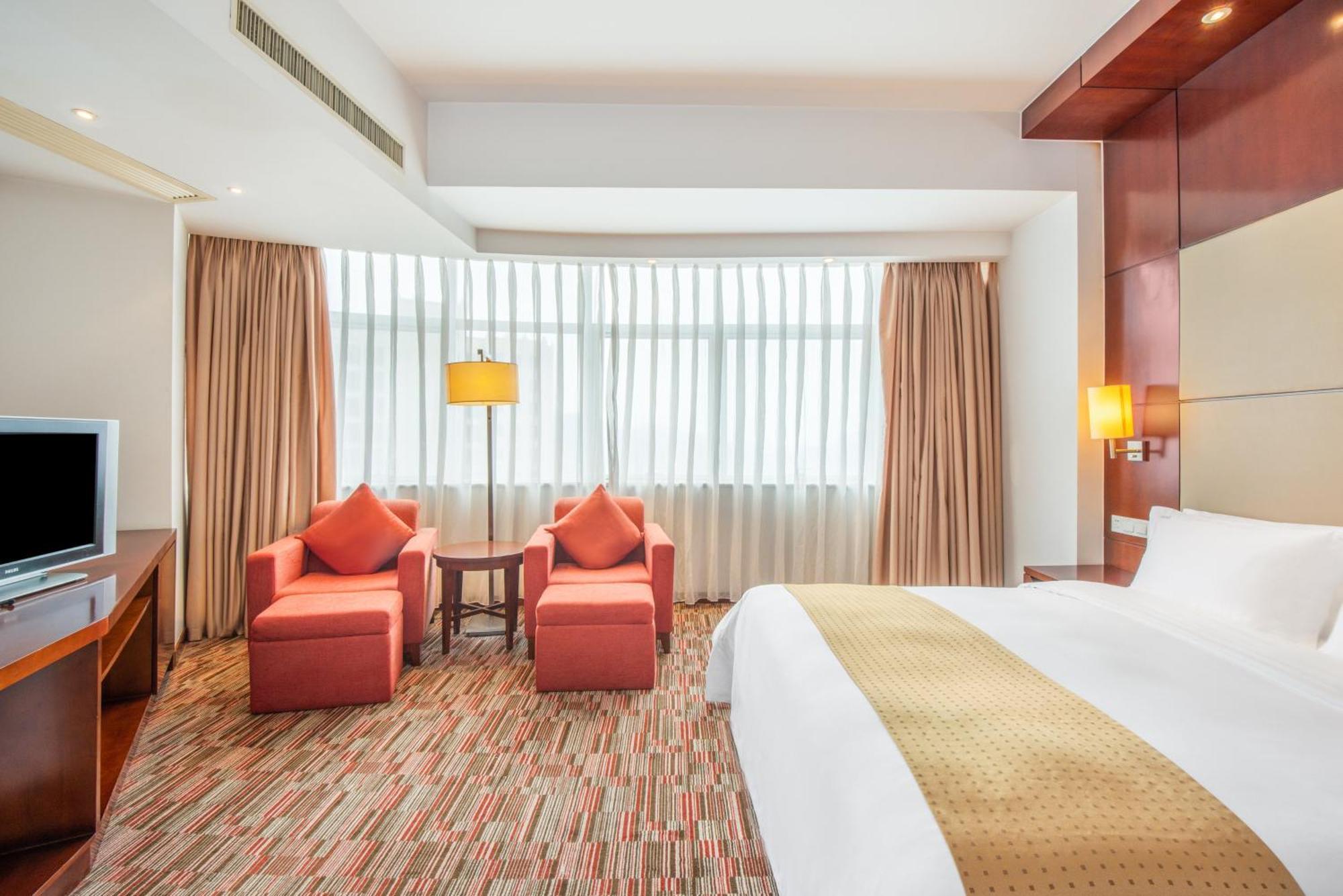 Holiday Inn Xiaoshan By Ihg Ханджоу Екстериор снимка