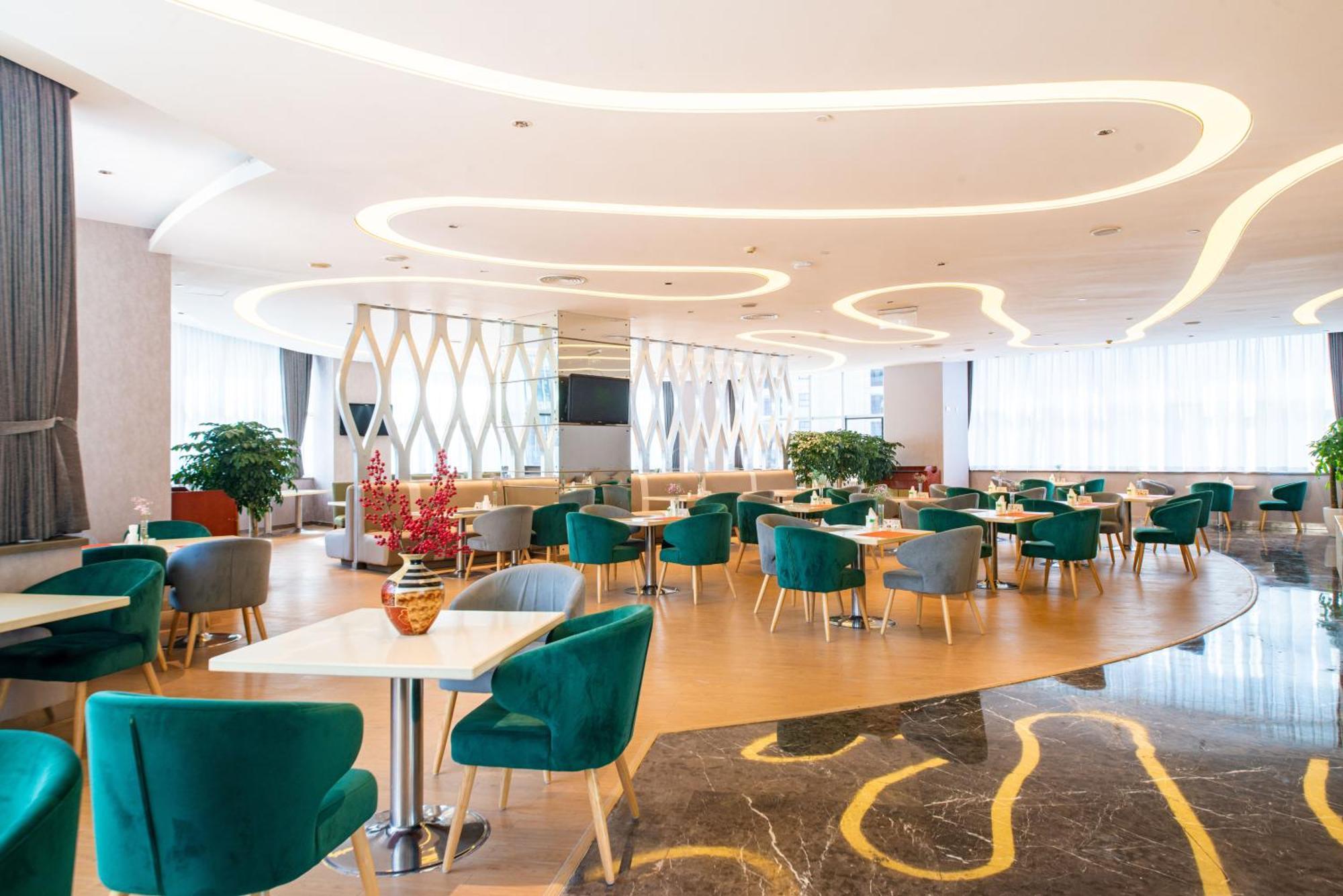 Holiday Inn Xiaoshan By Ihg Ханджоу Екстериор снимка