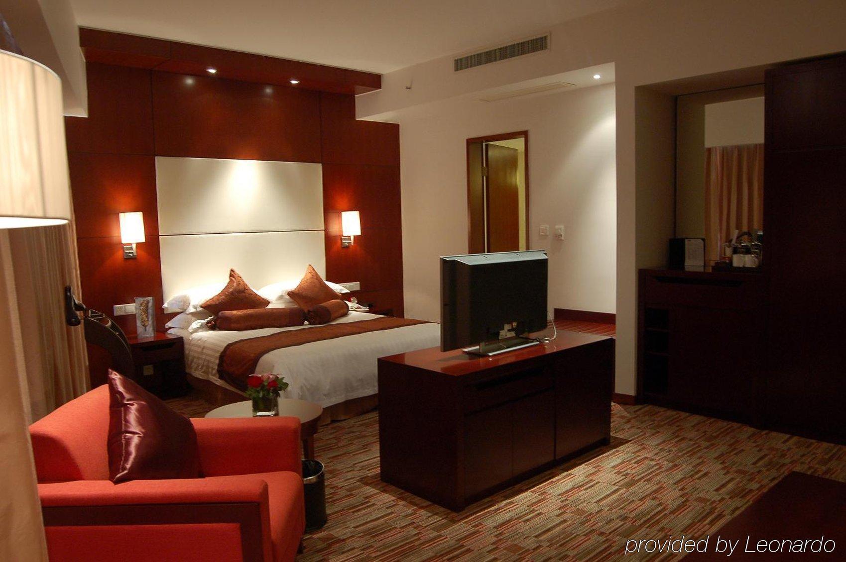 Holiday Inn Xiaoshan By Ihg Ханджоу Екстериор снимка
