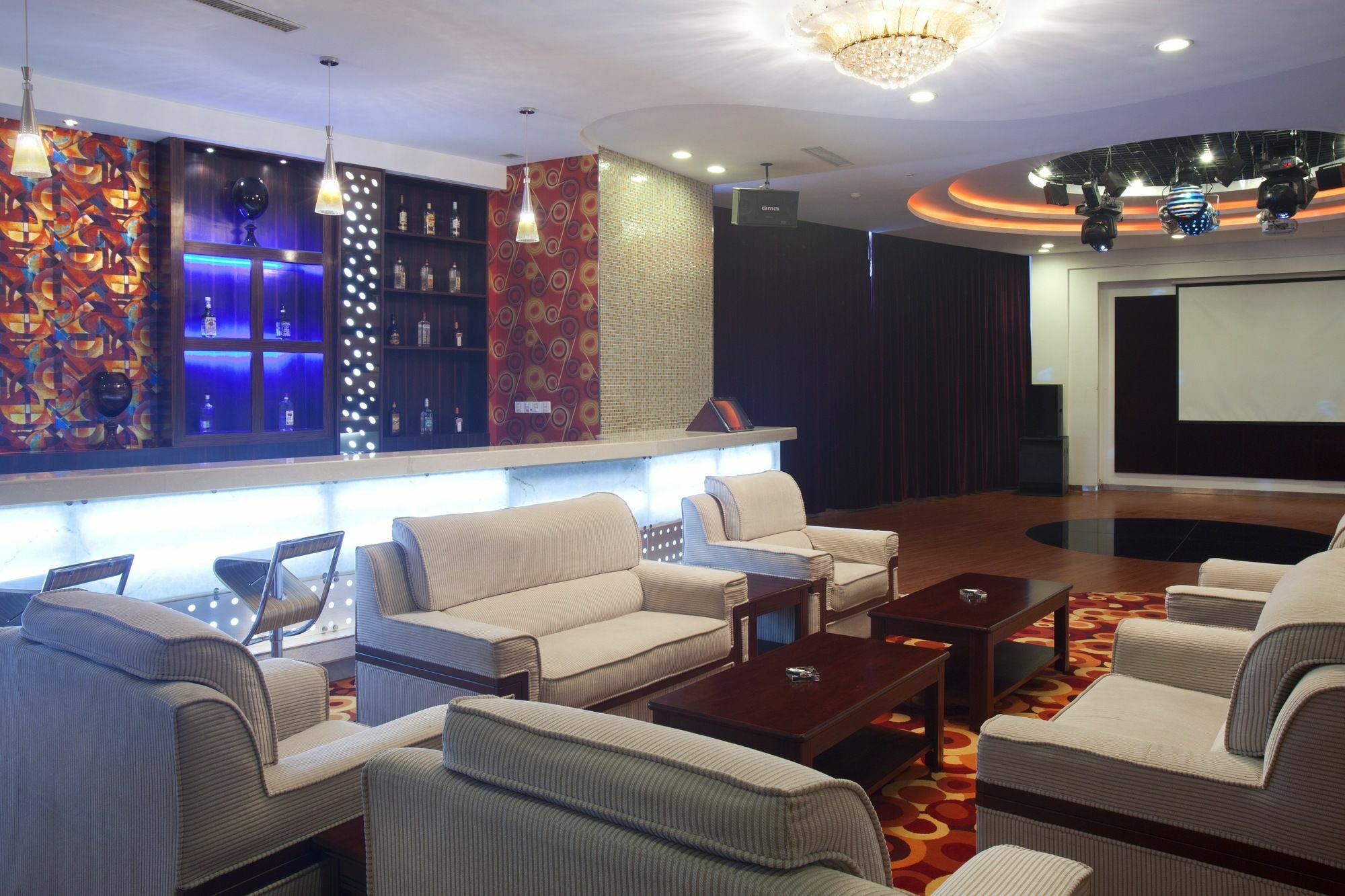 Holiday Inn Xiaoshan By Ihg Ханджоу Екстериор снимка