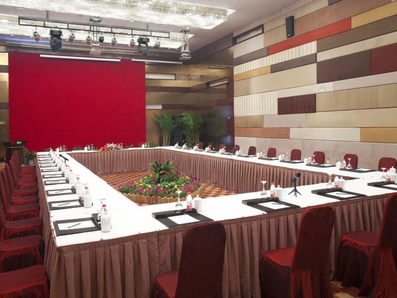 Holiday Inn Xiaoshan By Ihg Ханджоу Екстериор снимка
